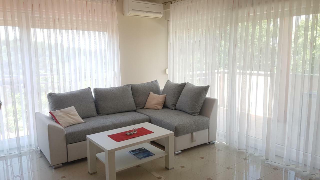 Apartments Simag Banjole Exterior foto